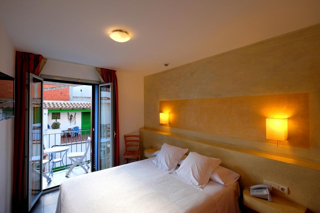 Hotel Carmen Росас Экстерьер фото